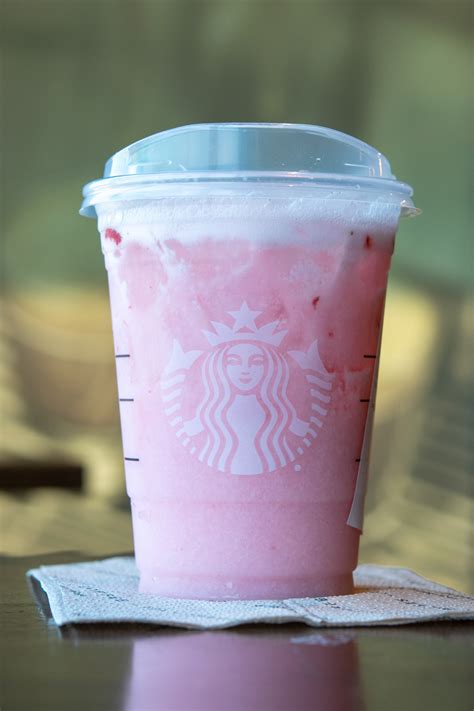 How much is a pink drink at starbucks. Pink Drink Starbucks Refreshers Beverage . Courtesy of Starbucks. Nutrition (Per 16 oz. Serving): Calories: 140 Fat: 2.5 g (Saturated Fat: 2.5 g) Sodium: 65 … 