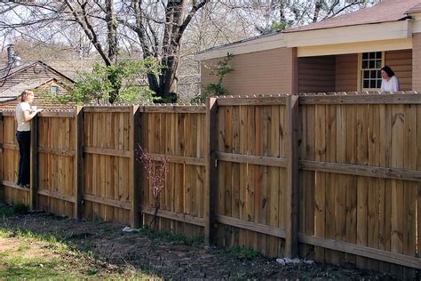 How much is a privacy fence. Stockade top style fence panels provide ultimate privacy and security while reducing noise and wind. Southern yellow pine with no wane provides a high-quality appearance. Pre-assembled dog ear fence panel provides faster and easier installation and offers privacy and noise reduction. 