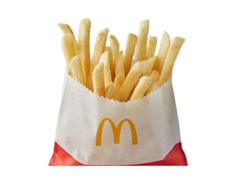 How much is a small fry at mcdonalds. Personalized health review for McDonald's Small French Fries: 230 calories, nutrition grade (B minus), problematic ingredients, and more. Learn the good & bad for 250,000+ products. 