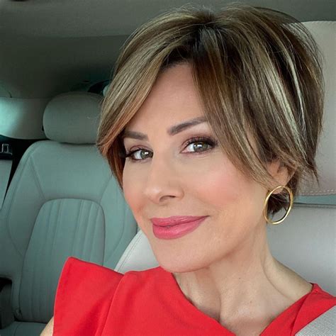 Dominique Sachse – Net Worth 2024. Dominique Sachse is a very hardworking journalist who has earned a decent amount of money throughout her career. Moving on, this TV personality has a net worth of around $6 million US dollars. Career and Professional Life. 