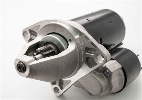 How much is starter motor replacement. The average cost to remove the starter and replace the starter motor is between $400.00 and $700.00 but this will depend on the model and make of your vehicle. Luxury brands can sometimes be more expensive owing to the rarity or speciality of the replacement parts required to complete the repair or service that you need. 