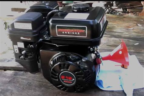 How much oil in predator 212. Important Generator Safety Info. $17999. Compare to. HONDA GX200UT2QX2 at. $ 429.99. Save $250. With 10% more torque than similar engines in its class, this replacement engine is ideal for tillers, log splitters, and dozens of other machines. Read More. 