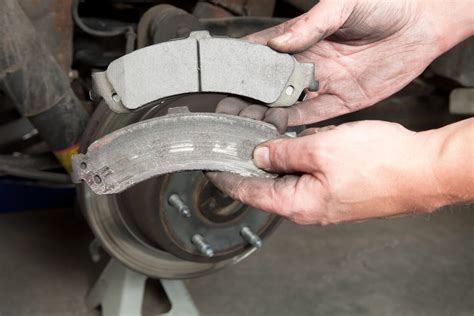 How often change brake pads. On a disc-brake-equipped vehicle, a set of heat-resistant pads grip the spinning brake rotor when you push the brake pedal, using friction to slow the wheel down and ultimately bring the car to a stop. (For a more detailed description, see How Disc Brakes Work .) ­Over time, those pads get worn out, reducing their ability to slow the car down. 