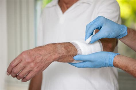 How often should i change a bandage