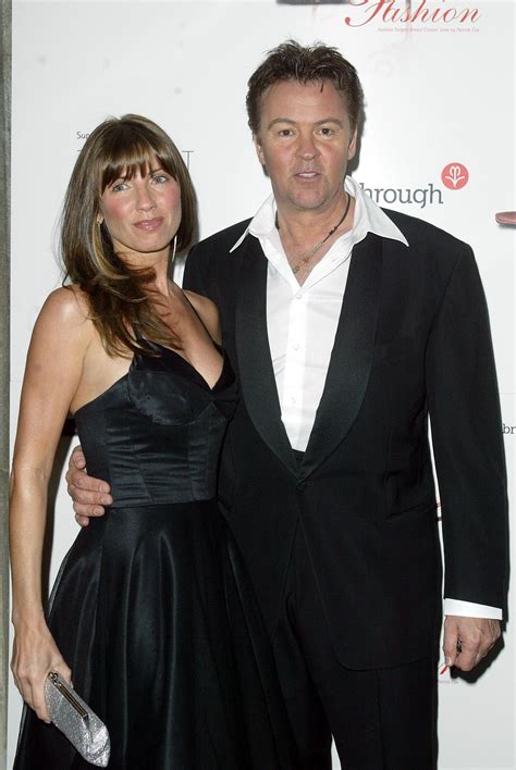 How old is Paul Young and how did his wife Stacey die? - The Sun