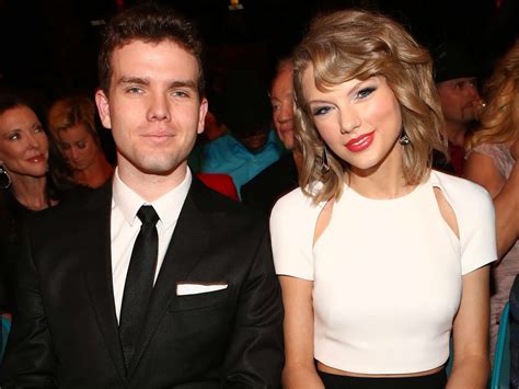 How old is austin swift