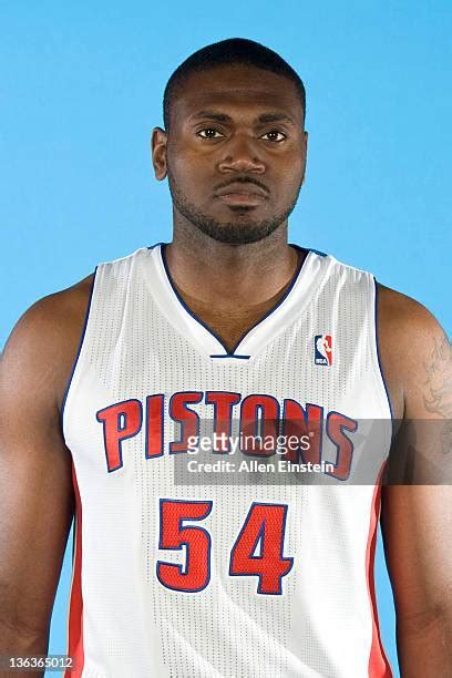 How old is jason maxiell