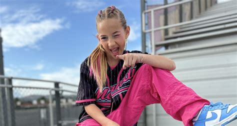 How old is mandy corrente