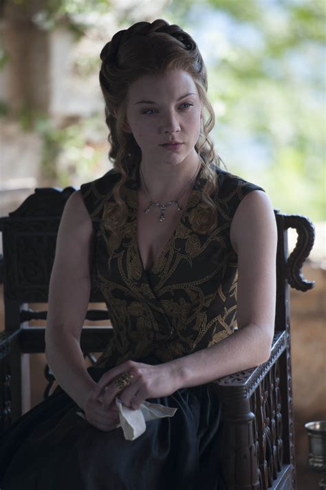 How old is margaery tyrell in season 4