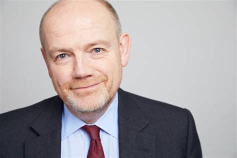 How old is mark thompson