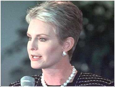 How old is mrs mccain