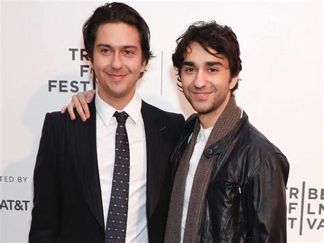 How old is nat and alex wolff