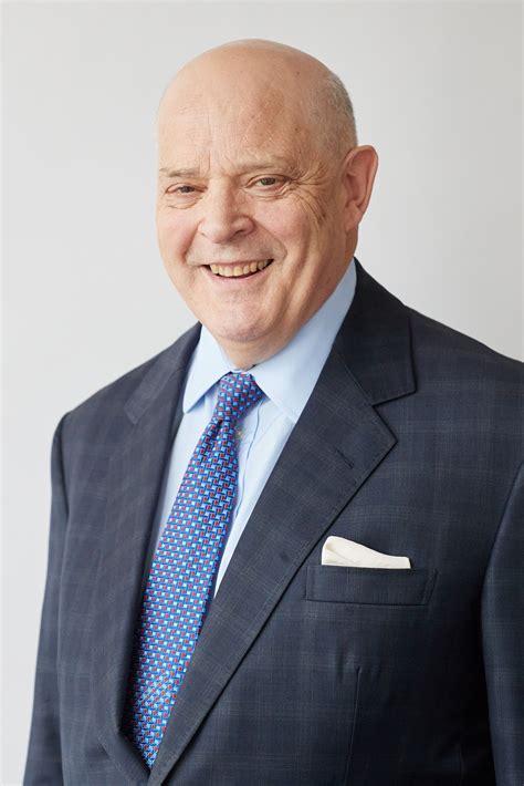 How old is peter lockyer