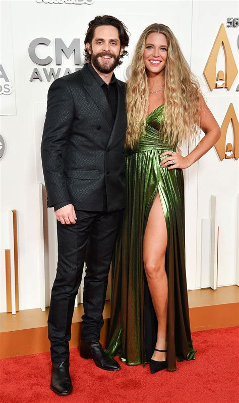 How old is thomas rhett