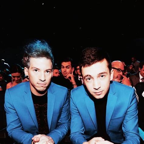 How old is twenty one pilots