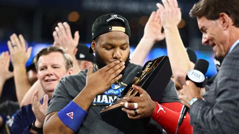 How old is vlad jr