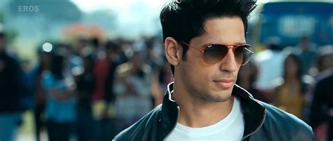 How old was sidharth malhotra in student of the year