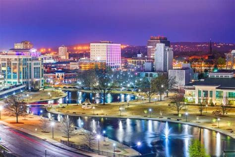 How safe is huntsville alabama. May 6, 2021 ... WEEKEND GUIDE FINAL THOUGHTS: Next Time In HUntsville · Visit the U.S. Veterans Memorial Museum · Hike the free public trails maintained by the .... 