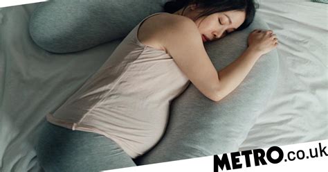 How should you lie when pregnant