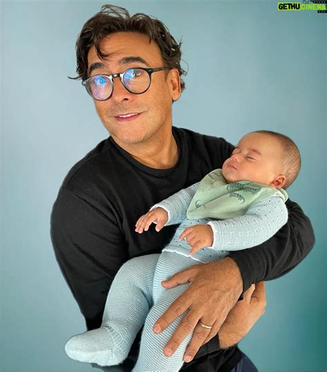 How tall is adal ramones