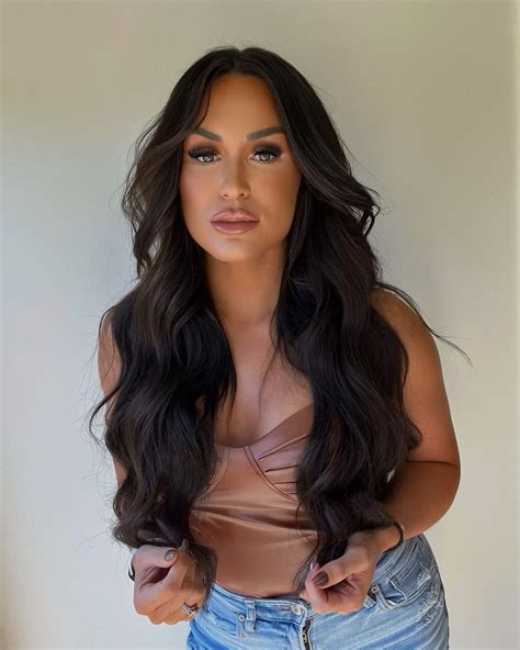 How tall is jessica james