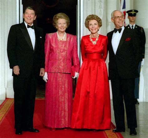 How tall is margaret thatcher