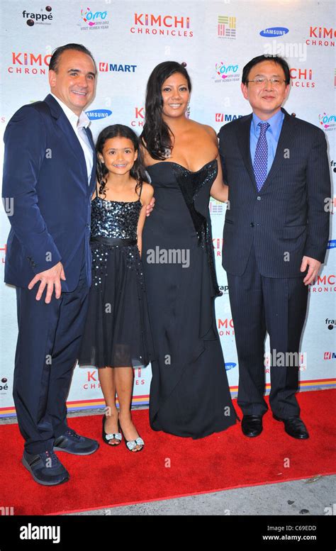 How tall is marja dominique allen