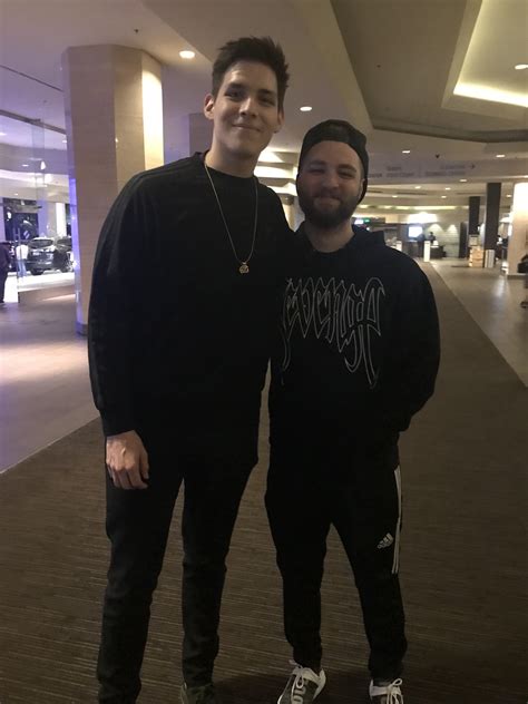 How tall is pamaj