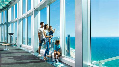 How tall is skypoint tower