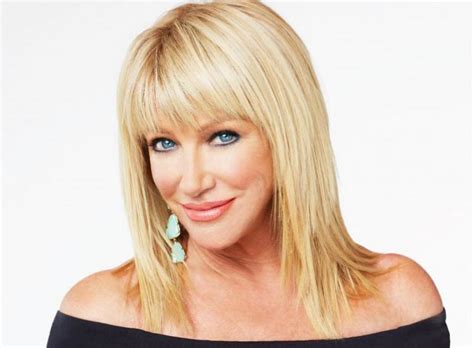 How tall is suzanne somers