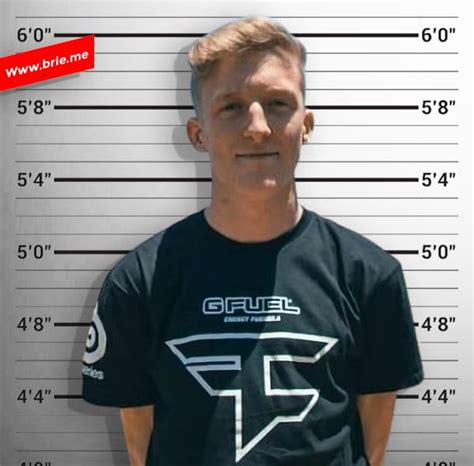 How tall is tfue