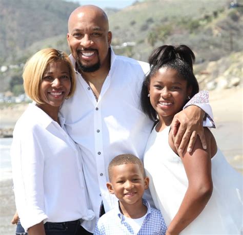 How tall is tommy miles