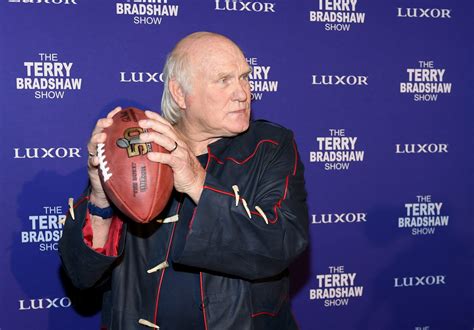 How tall terry bradshaw. The pair married in 2016 and have two children, Zurie and Jeb. Terry Bradshaw has two daughters from his third marriage, Rachel and Erin, and is a stepdad to wife Tammy Bradshaw's daughter Lacey ... 