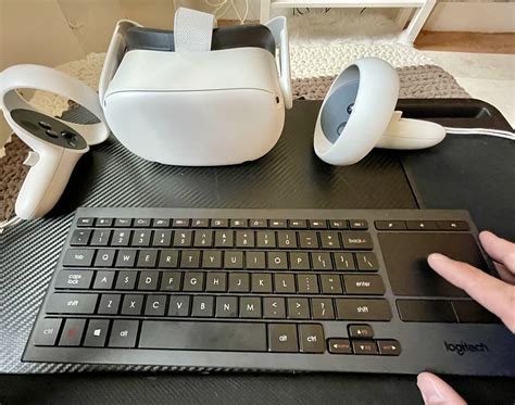 How the Logitech K830 Keyboard Could Change VR Typing