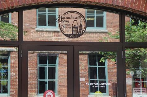 How the Massachusetts Academy of Math and Science in Worcester had a