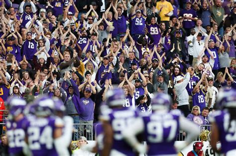How the Vikings adopted ‘Higher’ by Creed as the anthem of this season