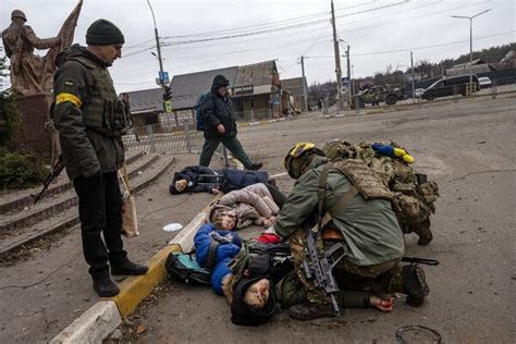 How those fleeing Ukraine inspired US border policies