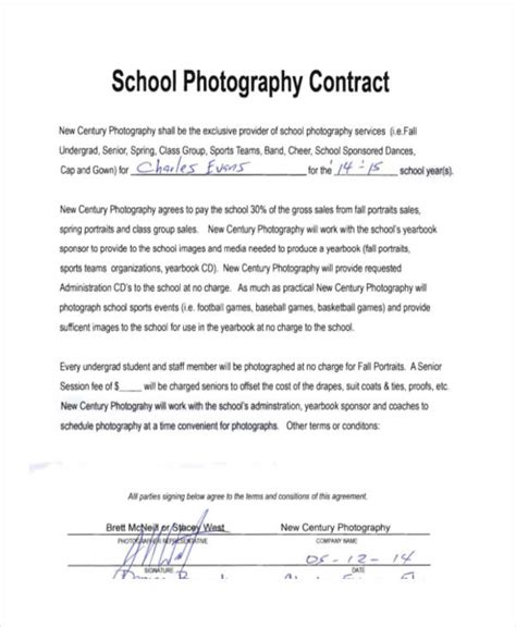 How to Bid on a School Photography Contract Bizfluent