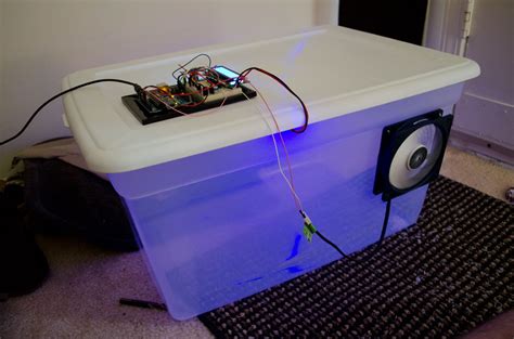 How to Build an Automated Monotub Designs & DIY