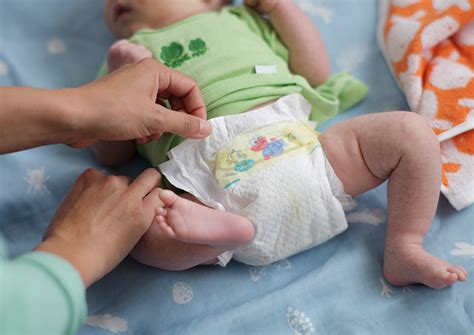 How to Change a Diaper Step by Step Pampers