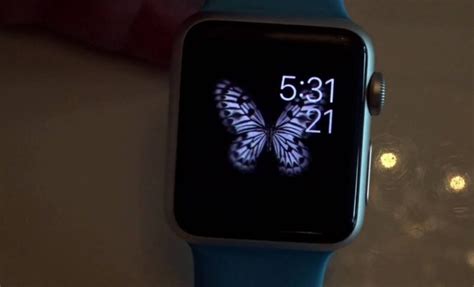 How to Change the Background on Your Apple Watch