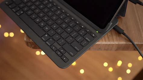 How to Charge a Logitech Keyboard
