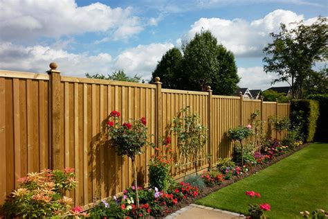 How to Choose and Install a Garden Fence Houzz UK