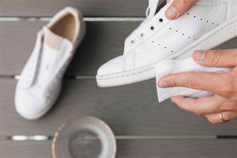 How to Clean Your White Shoes - Canvas, Leather, Suede, Mesh