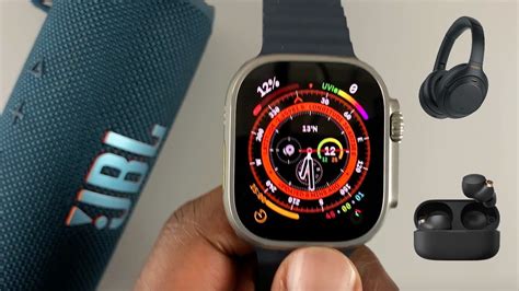 How to Connect Bluetooth Headphones to an Apple Watch