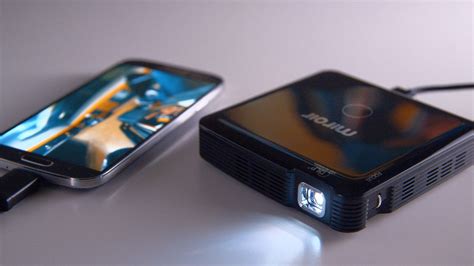 How to Connect Your Android Phone to a Projector