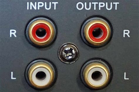 How to Connect and Set up Two or More Subwoofers in Your Home Theater