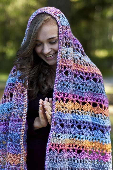 How to Crochet a Prayer Shawl Easy Pattern
