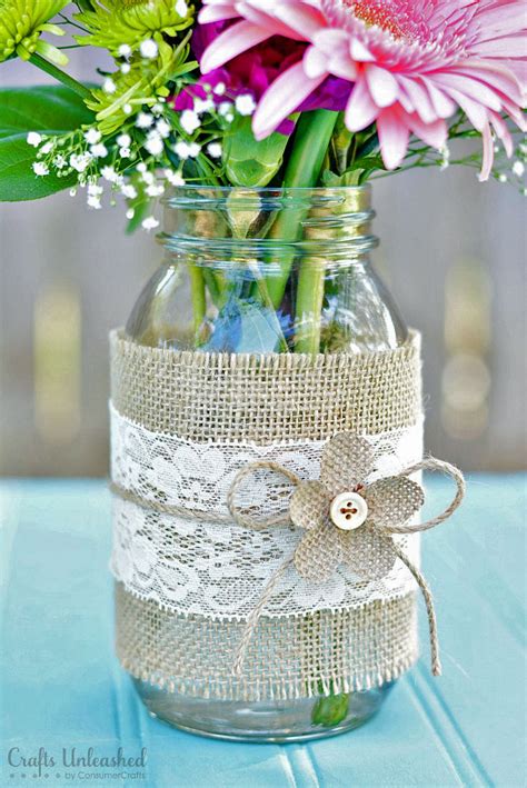 How to Decorate Mason Jars for DIY Gifts That Are Actually