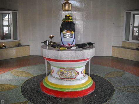 How to Do Shiva Puja at Home, Worshiping Shiva Lingam at …